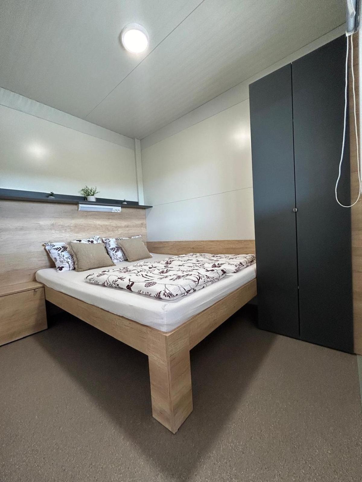 Mobile Home Vilmaris Пакоштане Екстер'єр фото